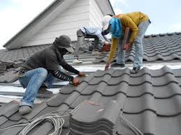 Best Roof Installation  in Stevenson, WA